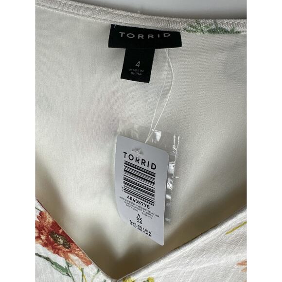 NWT Torrid Rayon Slub Button Up Waist Detail Tank Blouse Tie Floral Plus Size 4X - Picture 6 of 12